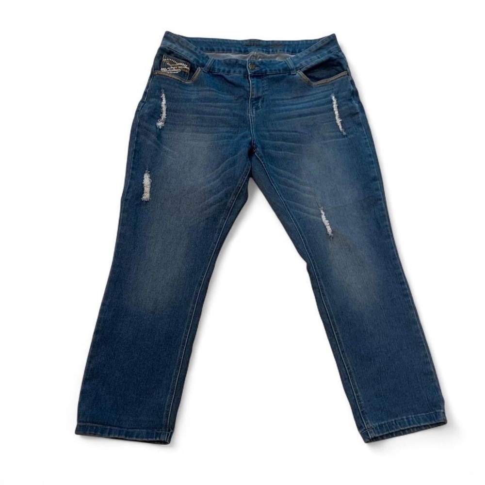Women’s Straight Leg Distressed Jeans - Size 18 P